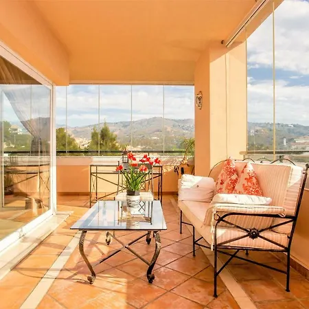 Spacious Near To Nikki Beach Apartment