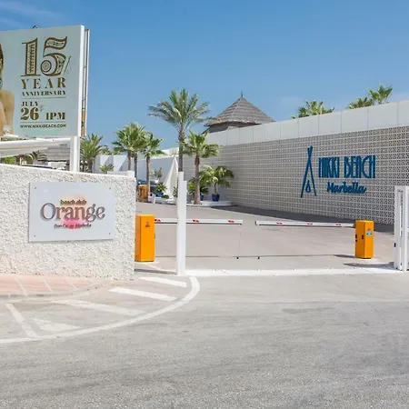 Apartment Spacious Near To Nikki Beach